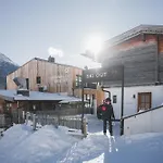 Gruenwald Und Mit Pool 4*