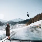 Ξενοδοχείο με διαμερίσματα Gruenwald Und Mit Pool Ζόλντεν