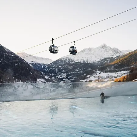 Gruenwald Апарт-отель