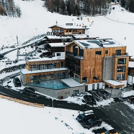 Gruenwald 4* Зёльден