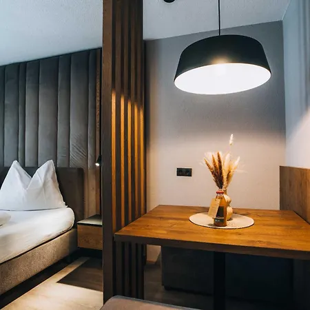 Gruenwald Hotel apartamentowy 3*