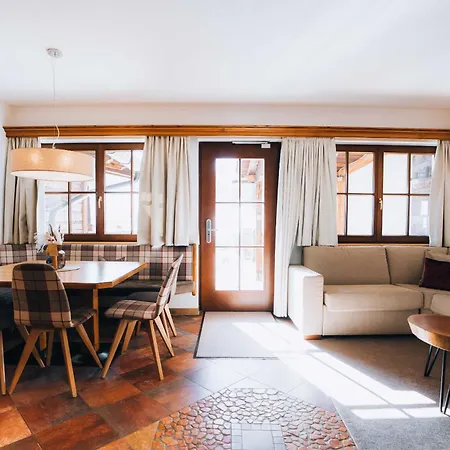 Hotel apartamentowy Gruenwald Sölden