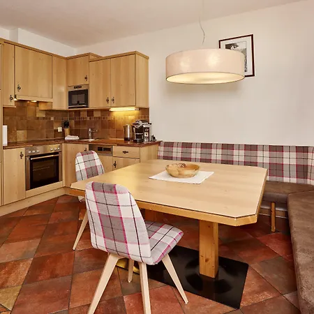 Gruenwald Aparthotel Sölden