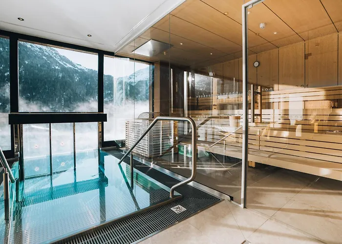 Gruenwald Und Mit Pool Aparthotel Sölden