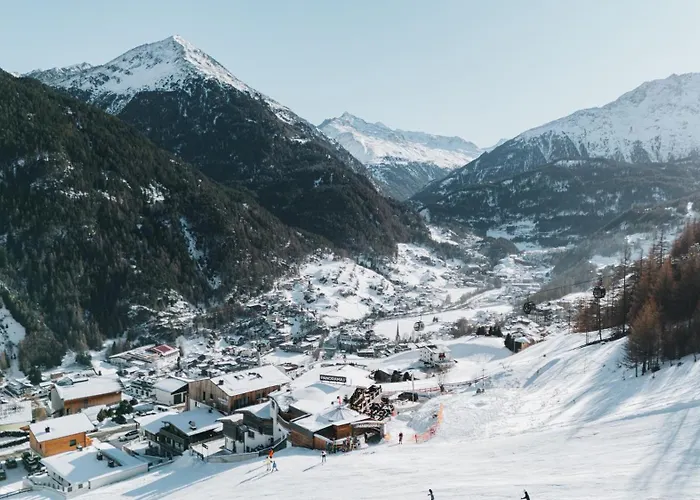 Gruenwald Und Mit Pool Apart Otel 4*