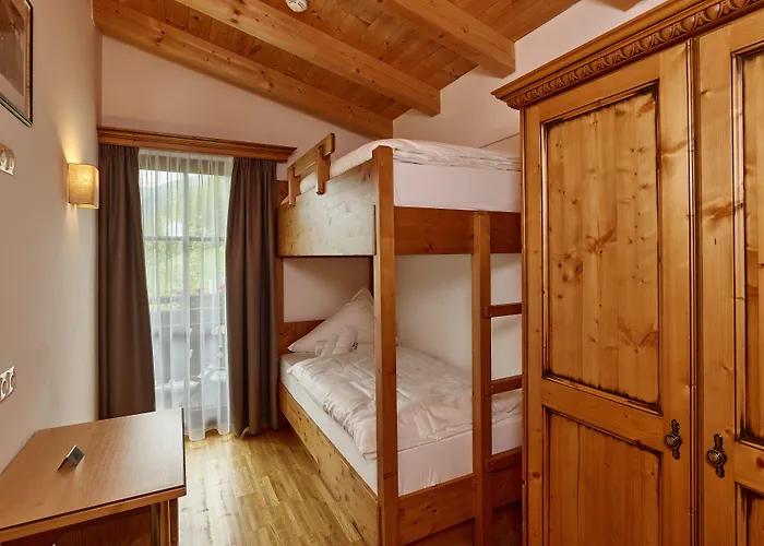 Gruenwald Und Mit Pool Sölden