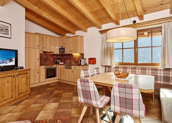 Gruenwald Und Mit Pool 4* Sölden