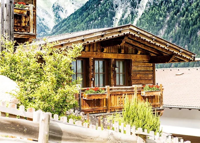 Gruenwald Und Mit Pool Aparthotel Sölden