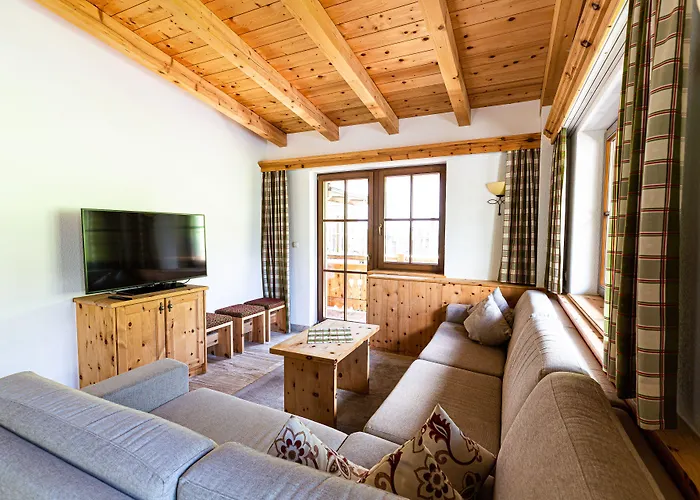 Gruenwald Und Mit Pool Sölden