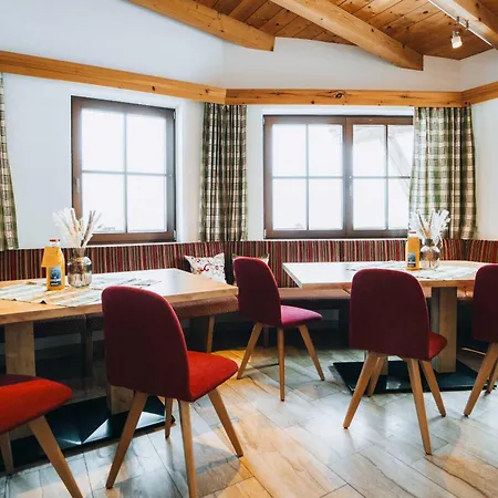Gruenwald Aparthotel Solden