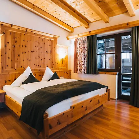 Gruenwald Aparthotel Solden