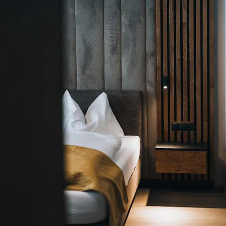 Aparthotel Gruenwald 3*